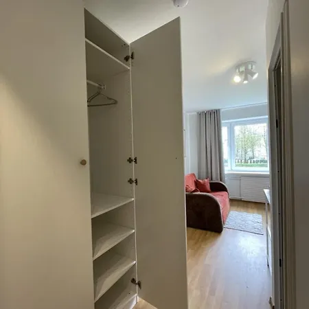 Cozy By Kristiine Centre Апартаменти Таллінн